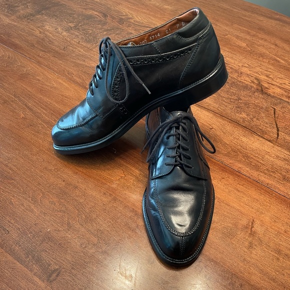 Cable & Co. men’s lace up oxfords - size 7 - Picture 2 of 6